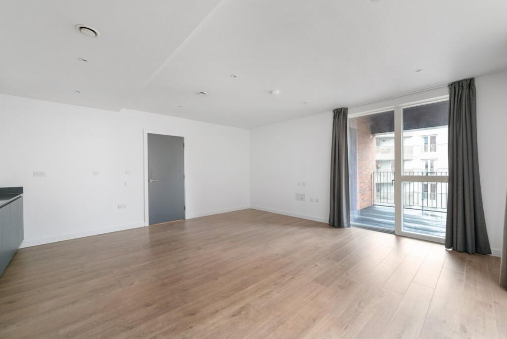 2 bed 1st Floor Flat for rent in Stratford. From Chestertons Estate Agents , Canary Wharf & Docklands Lettings