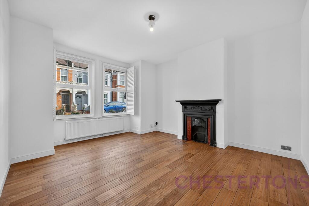 4 bed Detached for rent in Lewisham. From Chestertons Estate Agents , Canary Wharf & Docklands Lettings