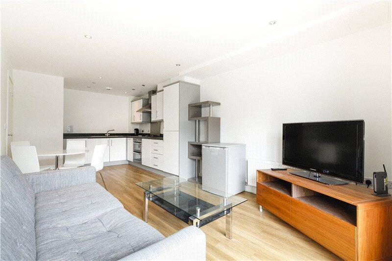 1 bed 1st Floor Flat for rent in Poplar. From Chestertons Estate Agents , Canary Wharf & Docklands Lettings 1 bed 1st Floor Flat for rent in Poplar. From Chestertons Estate Agents , Canary Wharf & Docklands Lettings