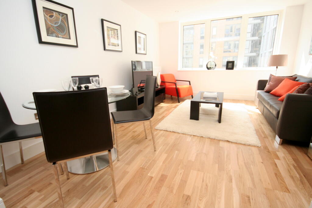 1 bed 1st Floor Flat for rent in Greenwich. From Chestertons Estate Agents , Canary Wharf & Docklands Lettings