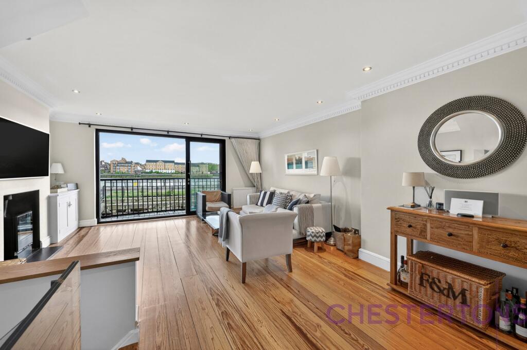 4 bed End of Terrace for rent in Poplar. From Chestertons Estate Agents , Canary Wharf & Docklands Lettings