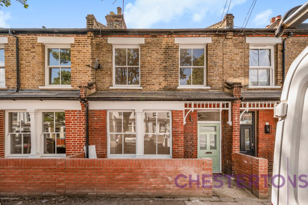 4 bed Mid Terraced House for rent in Greenwich. From Chestertons Estate Agents , Canary Wharf & Docklands Lettings 4 bed Mid Terraced House for rent in Greenwich. From Chestertons Estate Agents , Canary Wharf & Docklands Lettings