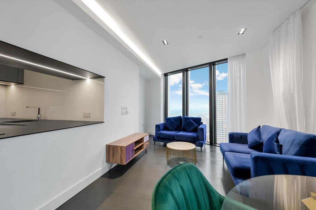 2 bed 1st Floor Flat for rent in Poplar. From Chestertons Estate Agents , Canary Wharf & Docklands Lettings