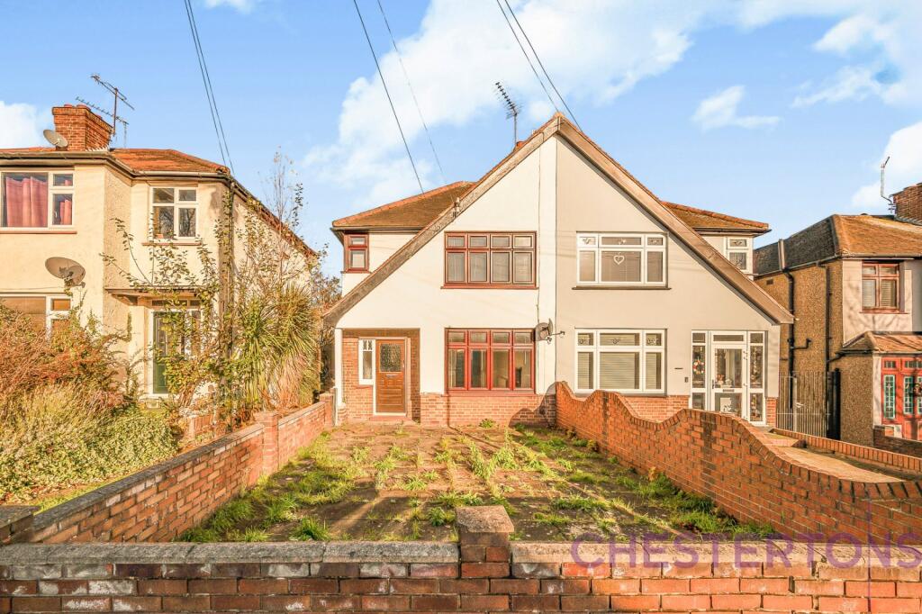3 bed Semi Detached for rent in Woolwich. From Chestertons Estate Agents , Canary Wharf & Docklands Lettings