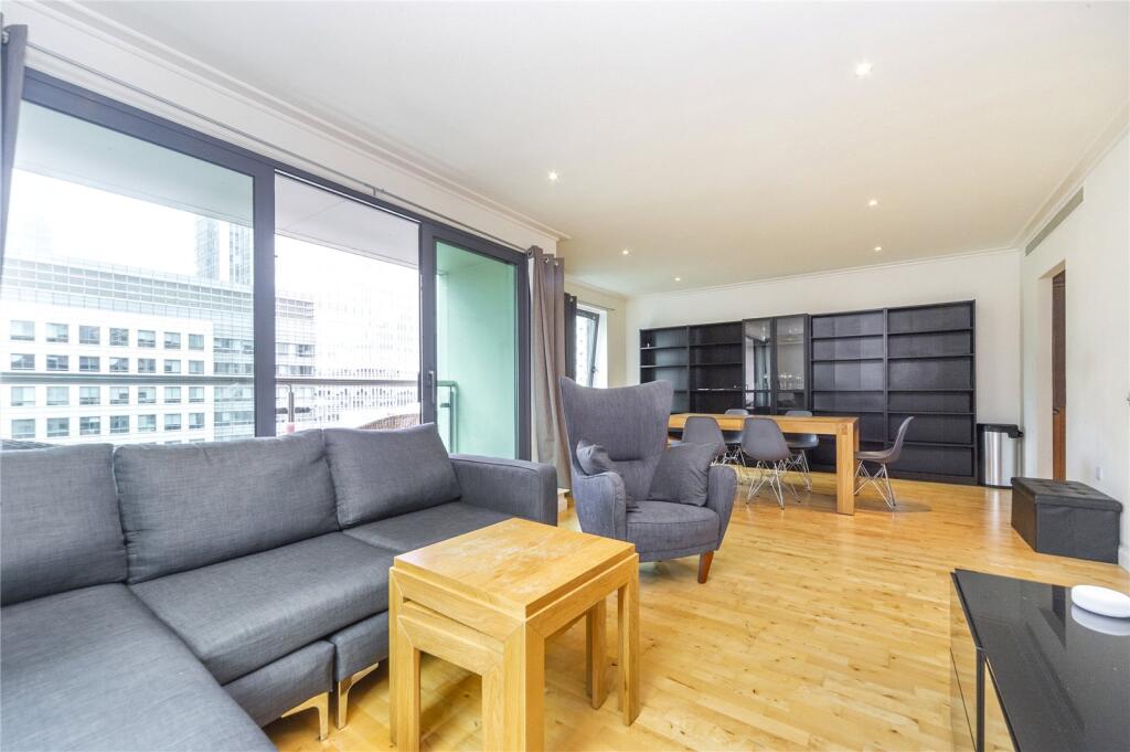 2 bed 1st Floor Flat for rent in Poplar. From Chestertons Estate Agents , Canary Wharf & Docklands Lettings