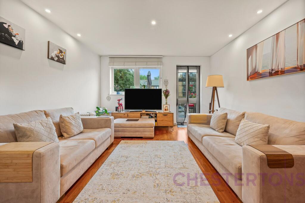 2 bed Detached for rent in Poplar. From Chestertons Estate Agents , Canary Wharf & Docklands Lettings