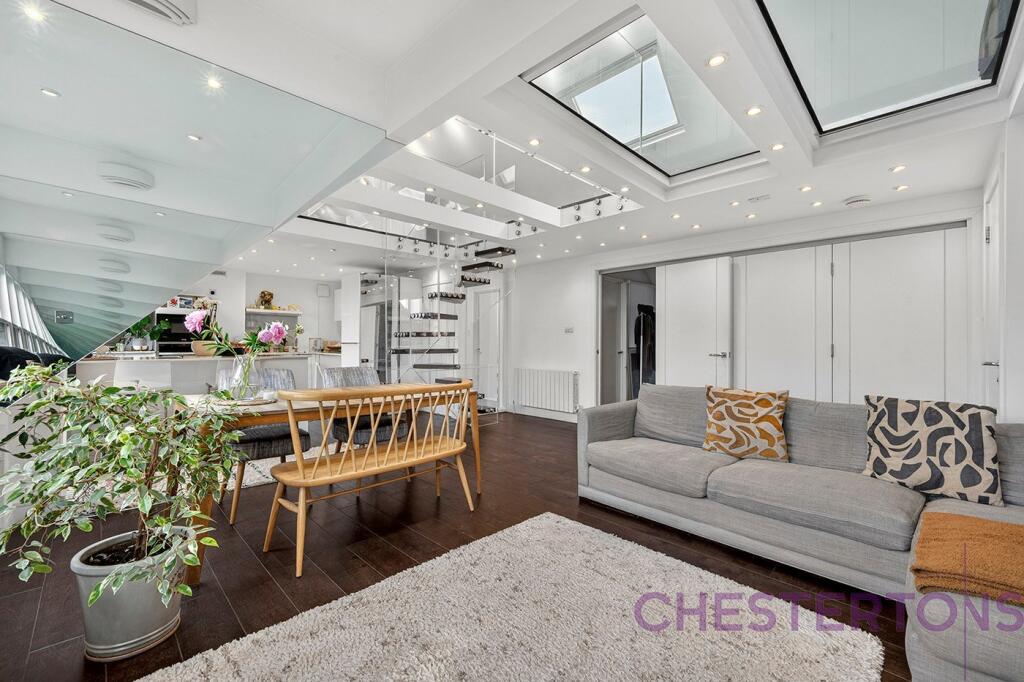 3 bed Detached for rent in Greenwich. From Chestertons Estate Agents , Canary Wharf & Docklands Lettings