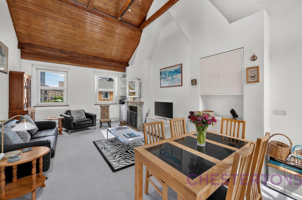 1 bed Mid Terraced House for rent in Poplar. From Chestertons Estate Agents , Canary Wharf & Docklands Lettings