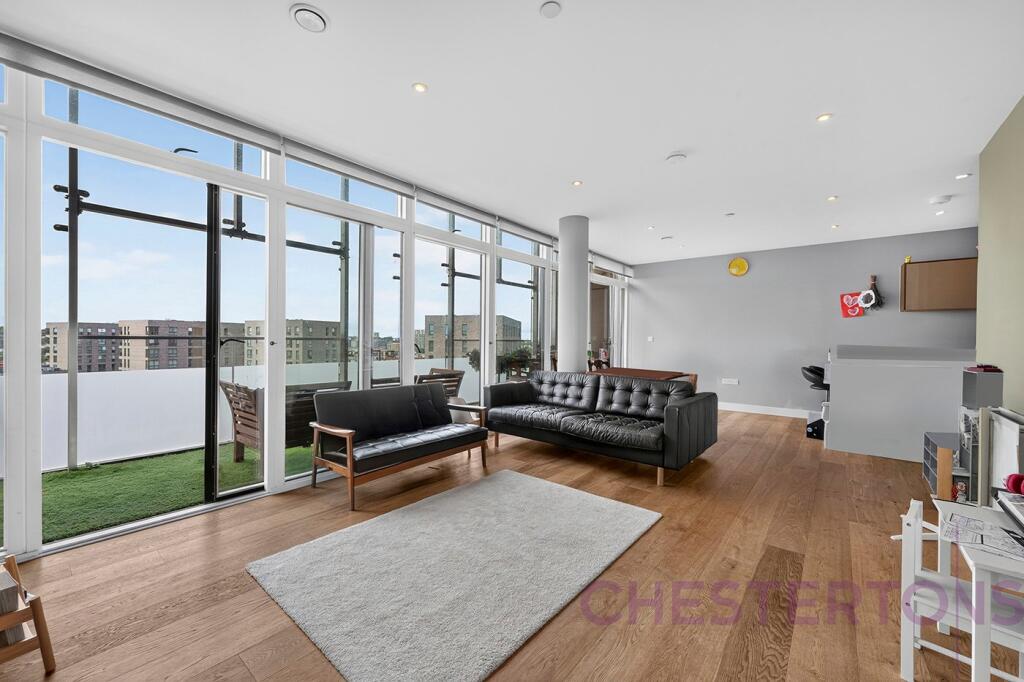 3 bed 1st Floor Flat for rent in Greenwich. From Chestertons Estate Agents , Canary Wharf & Docklands Lettings 3 bed 1st Floor Flat for rent in Greenwich. From Chestertons Estate Agents , Canary Wharf & Docklands Lettings
