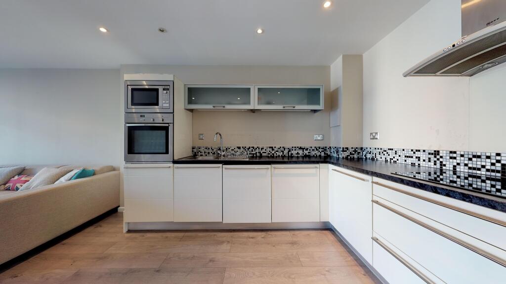 1 bed 1st Floor Flat for rent in Poplar. From Chestertons Estate Agents , Canary Wharf & Docklands Lettings