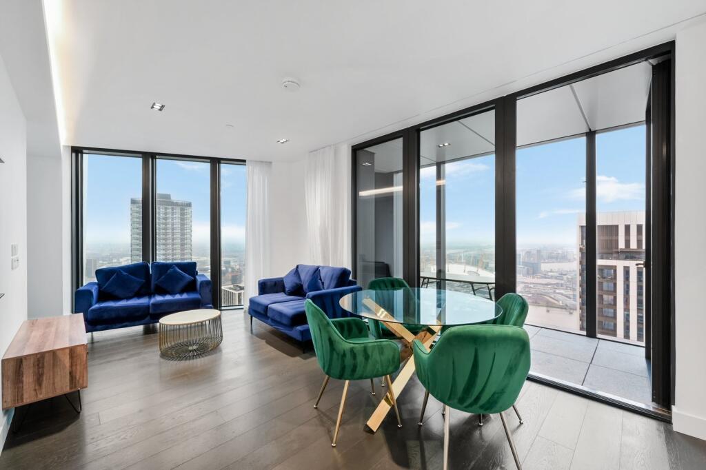 2 bed 1st Floor Flat for rent in Poplar. From Chestertons Estate Agents , Canary Wharf & Docklands Lettings