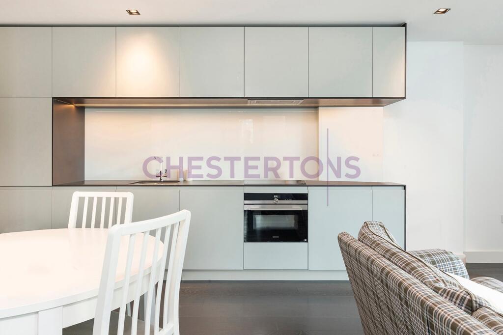 1 bed 1st Floor Flat for rent in Poplar. From Chestertons Estate Agents , Canary Wharf & Docklands Lettings