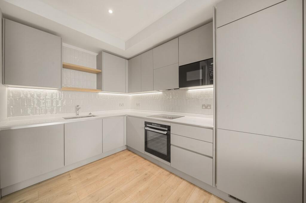 1 bed 1st Floor Flat for rent in . From Chestertons Estate Agents , Canary Wharf & Docklands Lettings
