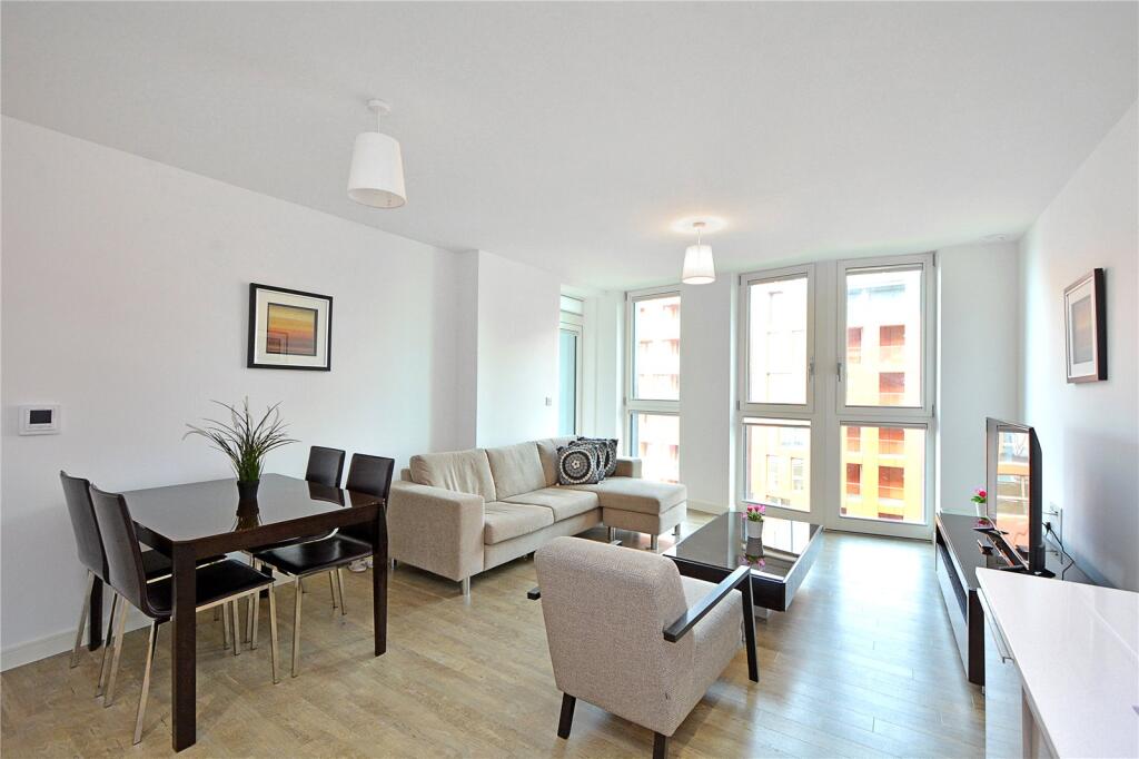 1 bed 1st Floor Flat for rent in Greenwich. From Chestertons Estate Agents , Canary Wharf & Docklands Lettings