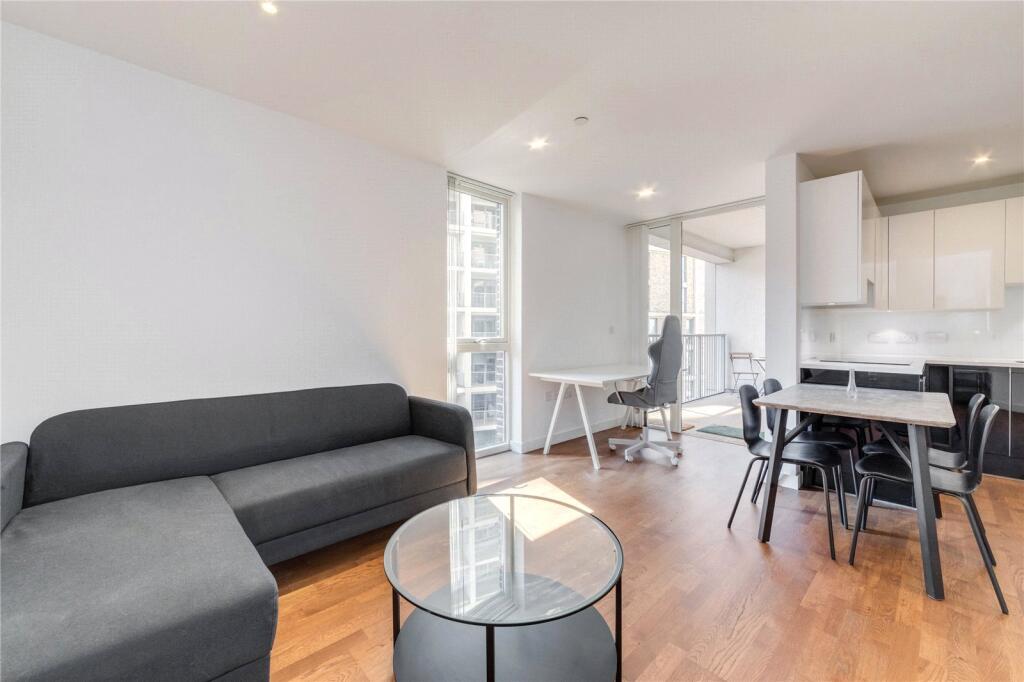 1 bed 1st Floor Flat for rent in West Ham. From Chestertons Estate Agents , Canary Wharf & Docklands Lettings 1 bed 1st Floor Flat for rent in West Ham. From Chestertons Estate Agents , Canary Wharf & Docklands Lettings