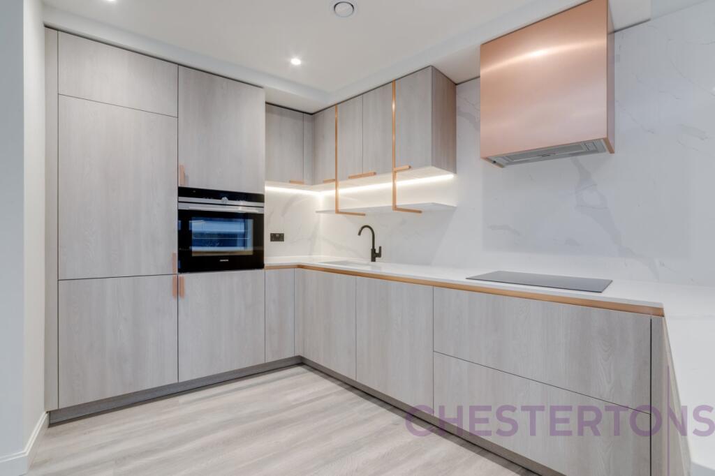 1 bed 1st Floor Flat for rent in Poplar. From Chestertons Estate Agents , Canary Wharf & Docklands Lettings 1 bed 1st Floor Flat for rent in Poplar. From Chestertons Estate Agents , Canary Wharf & Docklands Lettings