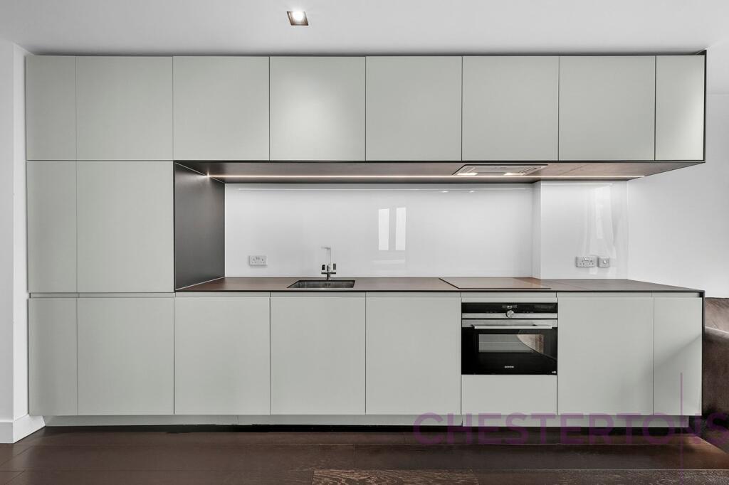 2 bed 1st Floor Flat for rent in Poplar. From Chestertons Estate Agents , Canary Wharf & Docklands Lettings