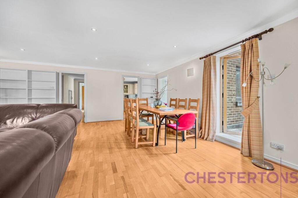 4 bed 1st Floor Flat for rent in Poplar. From Chestertons Estate Agents , Canary Wharf & Docklands Lettings