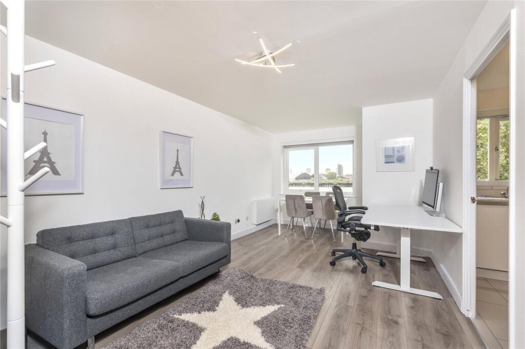 1 bed 1st Floor Flat for rent in Poplar. From Chestertons Estate Agents , Canary Wharf & Docklands Lettings