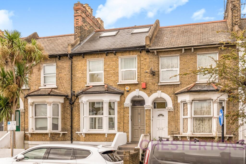 3 bed Not Specified for rent in Greenwich. From Chestertons Estate Agents , Canary Wharf & Docklands Lettings