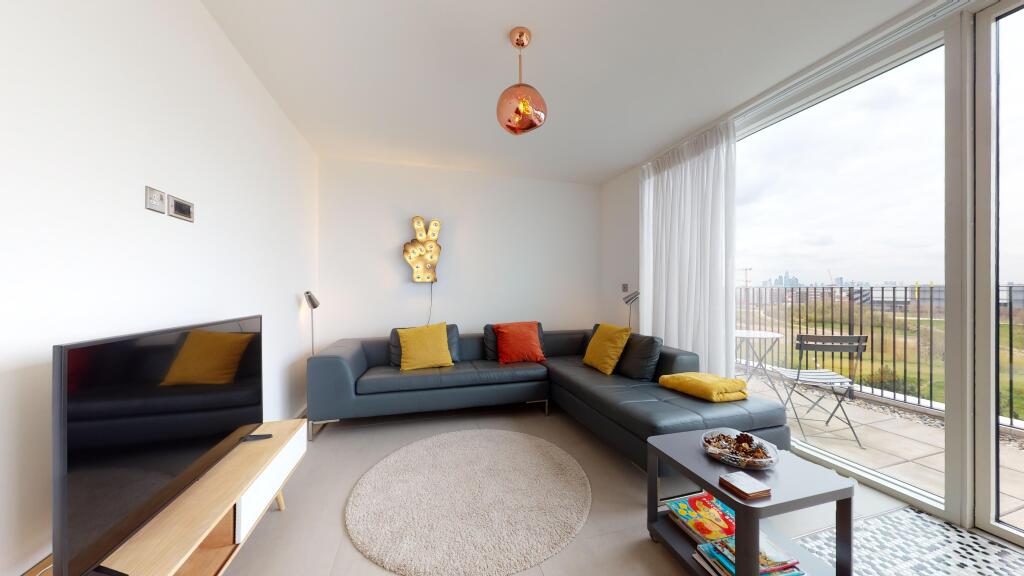 3 bed 1st Floor Flat for rent in Stratford. From Chestertons Estate Agents , Canary Wharf & Docklands Lettings 3 bed 1st Floor Flat for rent in Stratford. From Chestertons Estate Agents , Canary Wharf & Docklands Lettings