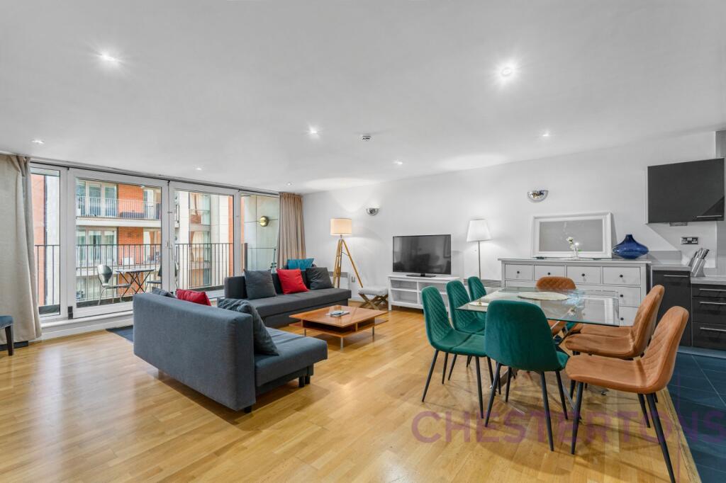 3 bed 1st Floor Flat for rent in Poplar. From Chestertons Estate Agents , Canary Wharf & Docklands Lettings