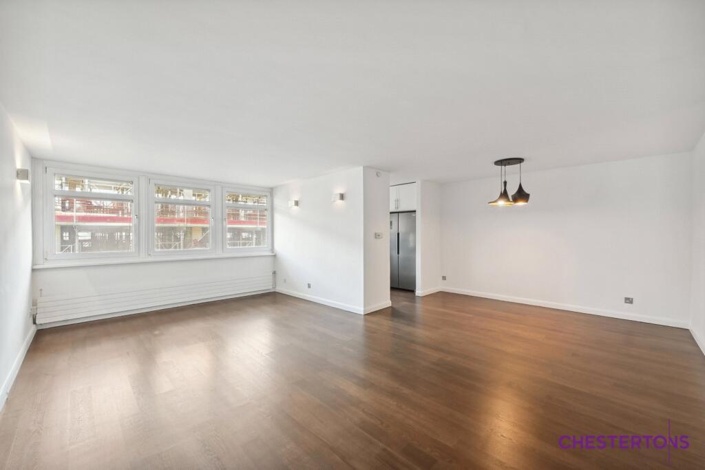 3 bed 1st Floor Flat for rent in Chelsea. From Chestertons Estate Agents - Chelsea