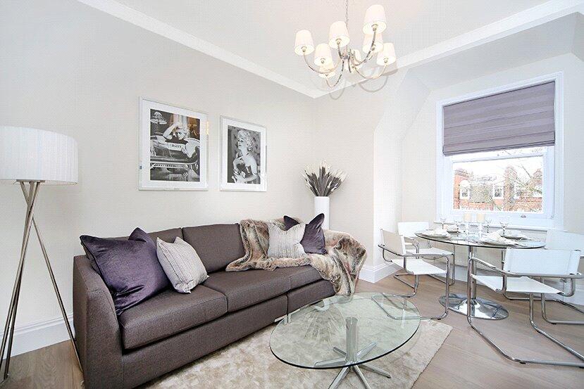 2 bed 1st Floor Flat for rent in Chelsea. From Chestertons Estate Agents - Chelsea