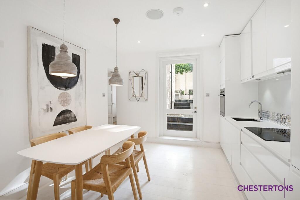 1 bed 1st Floor Flat for rent in Chelsea. From Chestertons Estate Agents - Chelsea