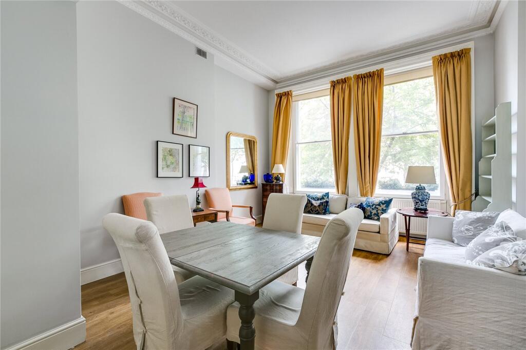 1 bed 1st Floor Flat for rent in Chelsea. From Chestertons Estate Agents - Chelsea