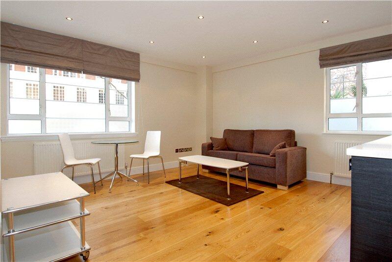 1 bed 1st Floor Flat for rent in Chelsea. From Chestertons Estate Agents - Chelsea