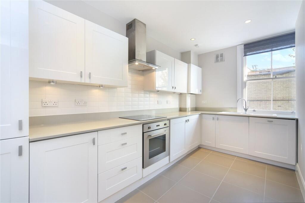 1 bed 1st Floor Flat for rent in Chelsea. From Chestertons Estate Agents - Chelsea