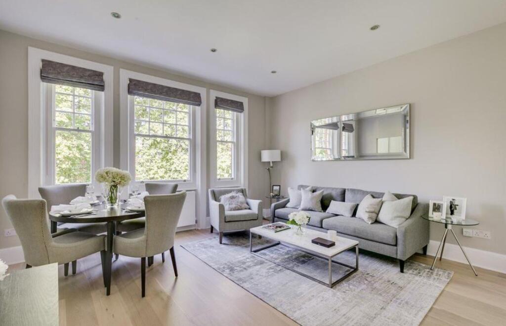 1 bed 1st Floor Flat for rent in Chelsea. From Chestertons Estate Agents - Chelsea 1 bed 1st Floor Flat for rent in Chelsea. From Chestertons Estate Agents - Chelsea