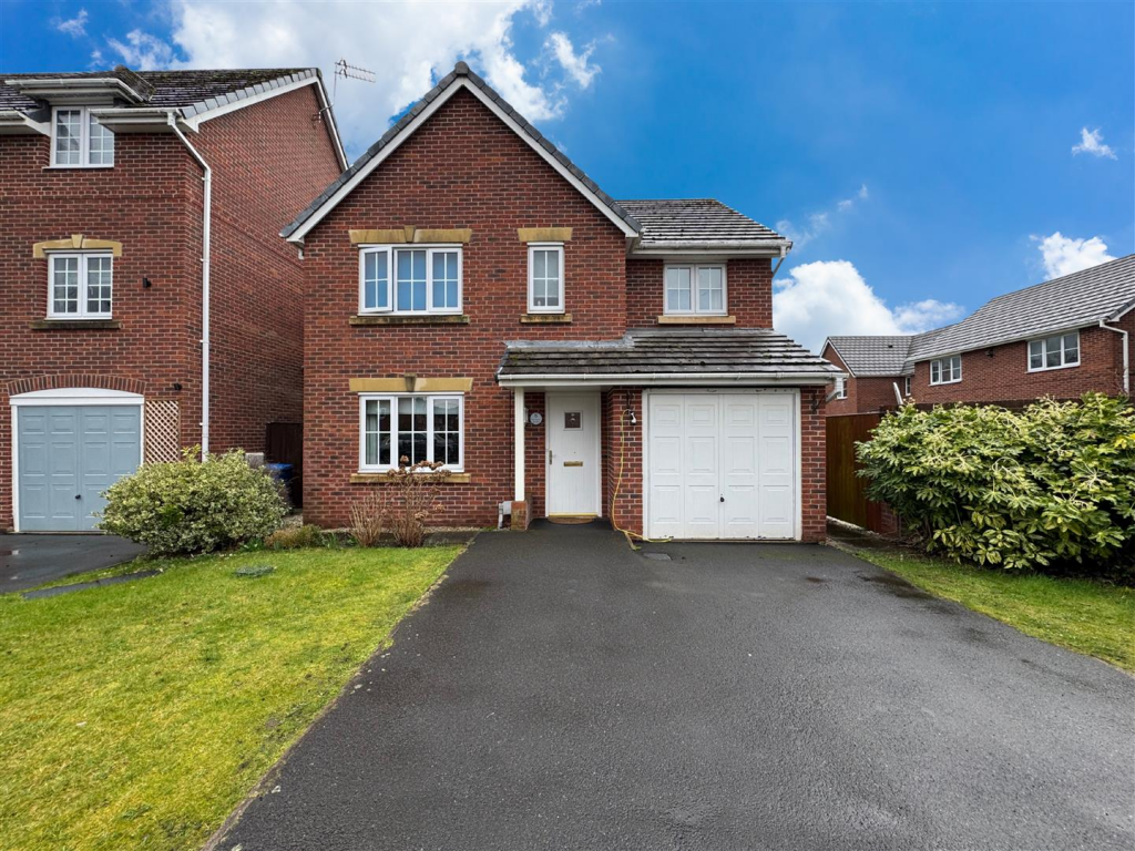 4 bed Detached for rent in Warrington. From Ascend - Liverpool