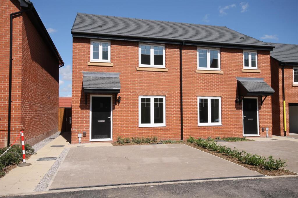 3 bed Semi Detached for rent in Knowsley. From Ascend - Liverpool 3 bed Semi Detached for rent in Knowsley. From Ascend - Liverpool