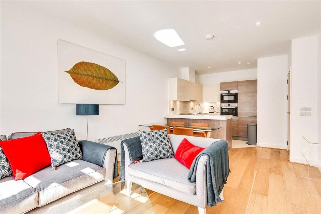 2 bed Flat for rent in Acton. From Chestertons Estate Agents - Chiswick Lettings
