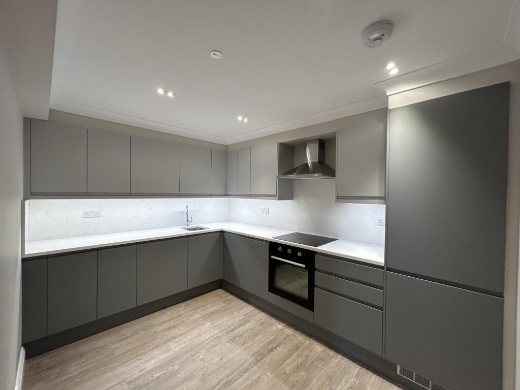 2 bed Flat for rent in Hammersmith. From Chestertons Estate Agents - Chiswick Lettings