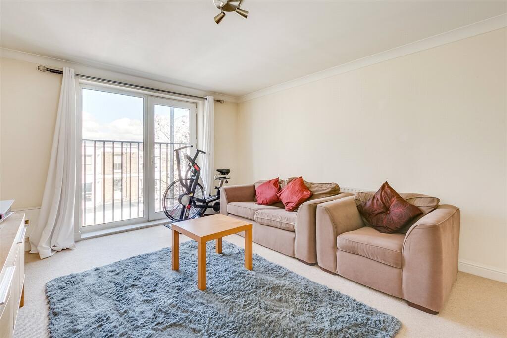 1 bed 1st Floor Flat for rent in Chiswick. From Chestertons Estate Agents - Chiswick Lettings 1 bed 1st Floor Flat for rent in Chiswick. From Chestertons Estate Agents - Chiswick Lettings