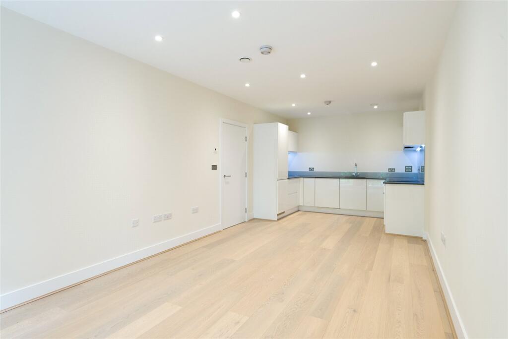 1 bed 1st Floor Flat for rent in Hammersmith. From Chestertons Estate Agents - Chiswick Lettings