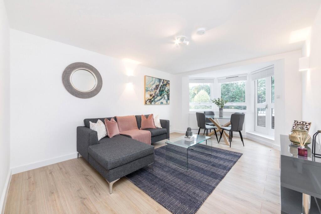 2 bed 1st Floor Flat for rent in Chiswick. From Chestertons Estate Agents - Chiswick Lettings 2 bed 1st Floor Flat for rent in Chiswick. From Chestertons Estate Agents - Chiswick Lettings