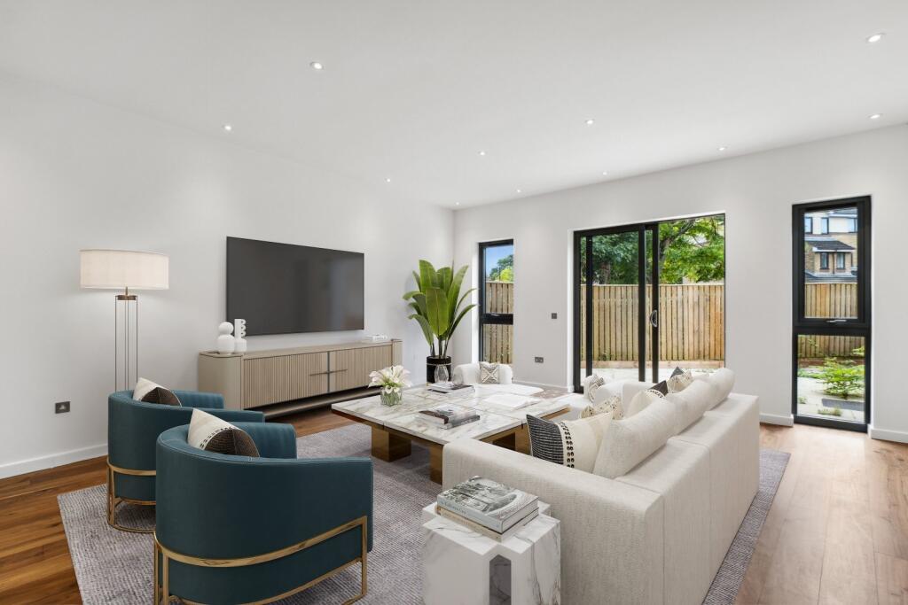 5 bed End of Terrace for rent in Chiswick. From Chestertons Estate Agents - Chiswick Lettings