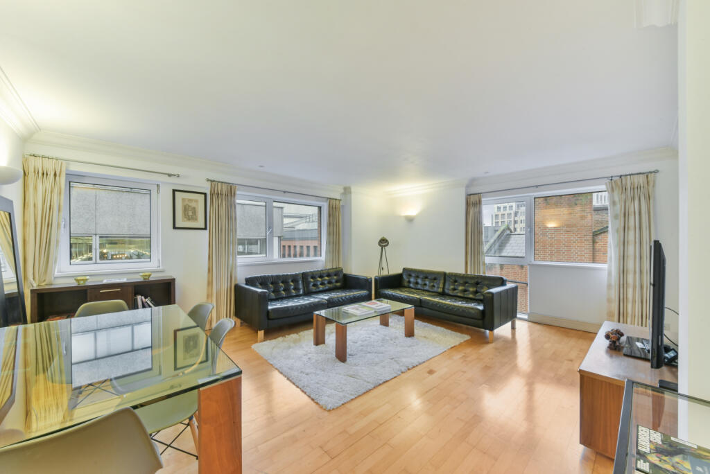 2 bed 1st Floor Flat for rent in Westminster. From Chestertons Estate Agents - Covent Garden Lettings