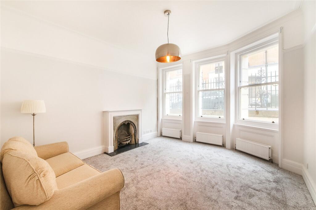 2 bed 1st Floor Flat for rent in Camden Town. From Chestertons Estate Agents - Covent Garden Lettings