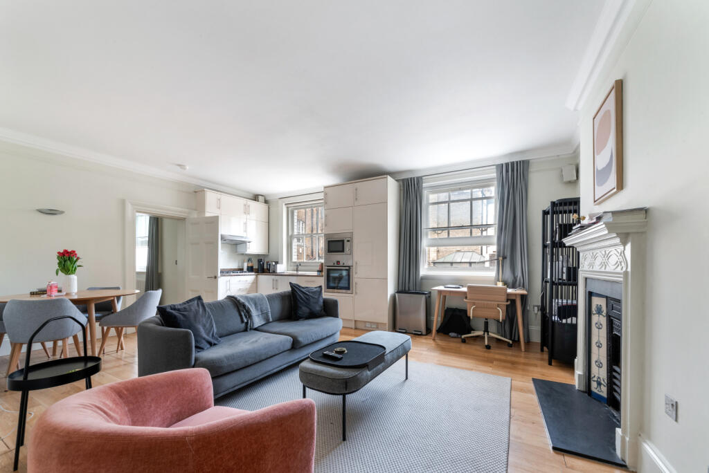 2 bed 1st Floor Flat for rent in London. From Chestertons Estate Agents - Covent Garden Lettings