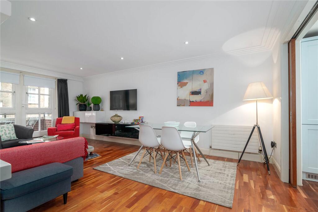2 bed 1st Floor Flat for rent in Westminster. From Chestertons Estate Agents - Covent Garden Lettings