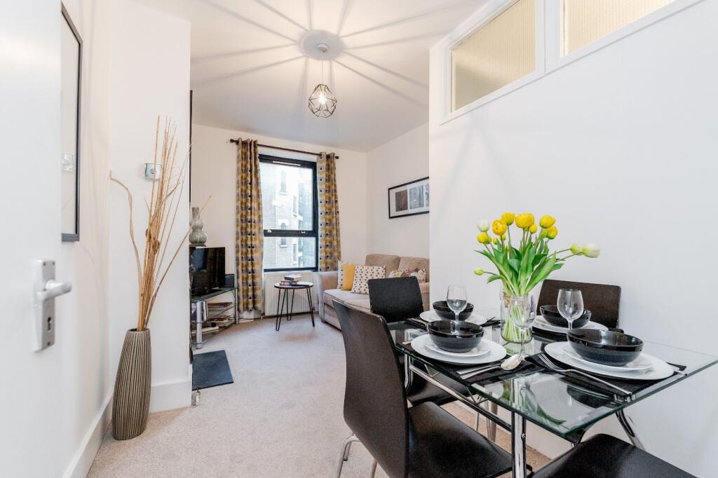 1 bed 1st Floor Flat for rent in Westminster. From Chestertons Estate Agents - Covent Garden Lettings