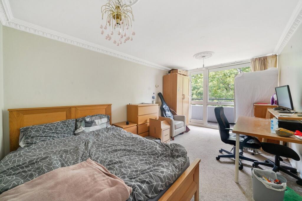 3 bed 1st Floor Flat for rent in Camden Town. From Chestertons Estate Agents - Covent Garden Lettings 3 bed 1st Floor Flat for rent in Camden Town. From Chestertons Estate Agents - Covent Garden Lettings