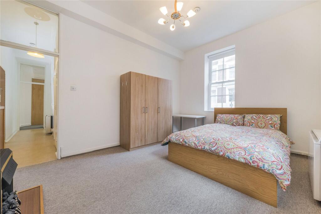 2 bed 1st Floor Flat for rent in Camden Town. From Chestertons Estate Agents - Covent Garden Lettings 2 bed 1st Floor Flat for rent in Camden Town. From Chestertons Estate Agents - Covent Garden Lettings
