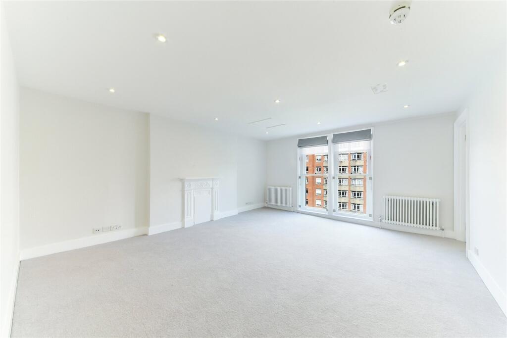 2 bed 1st Floor Flat for rent in Westminster. From Chestertons Estate Agents - Covent Garden Lettings