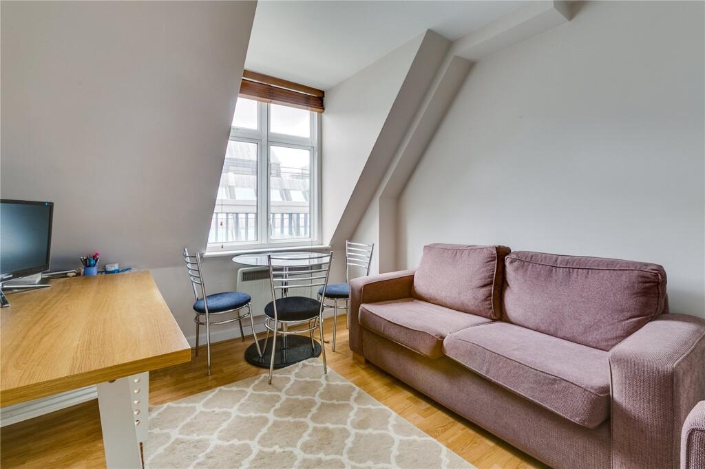 1 bed 1st Floor Flat for rent in London. From Chestertons Estate Agents - Covent Garden Lettings
